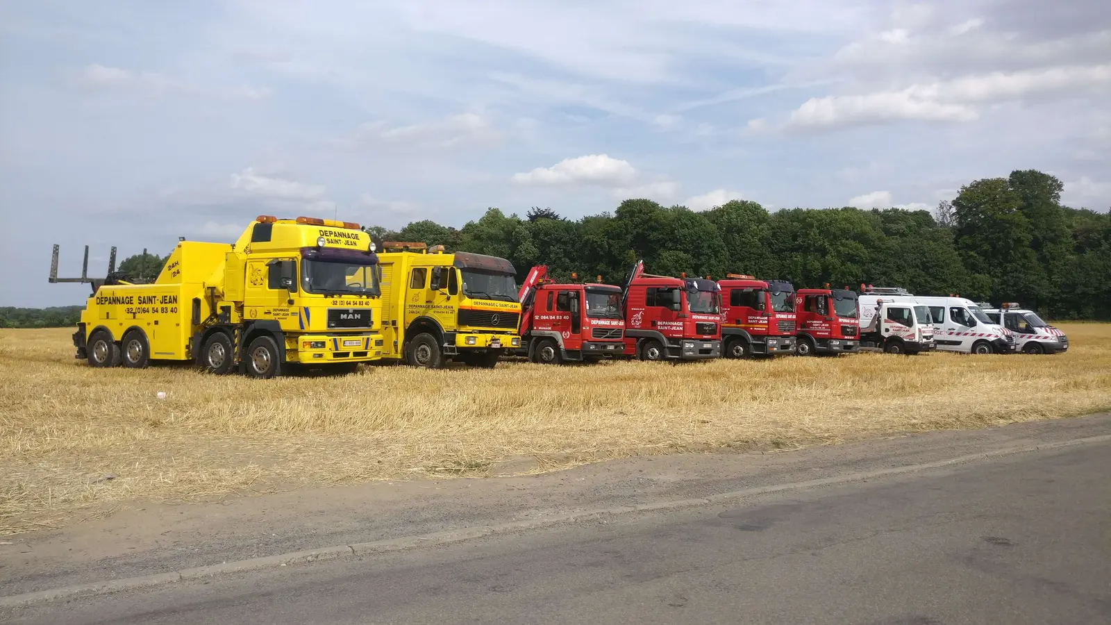 La flotte de dépanneuses et de camions de Dépannage Saint-Jean